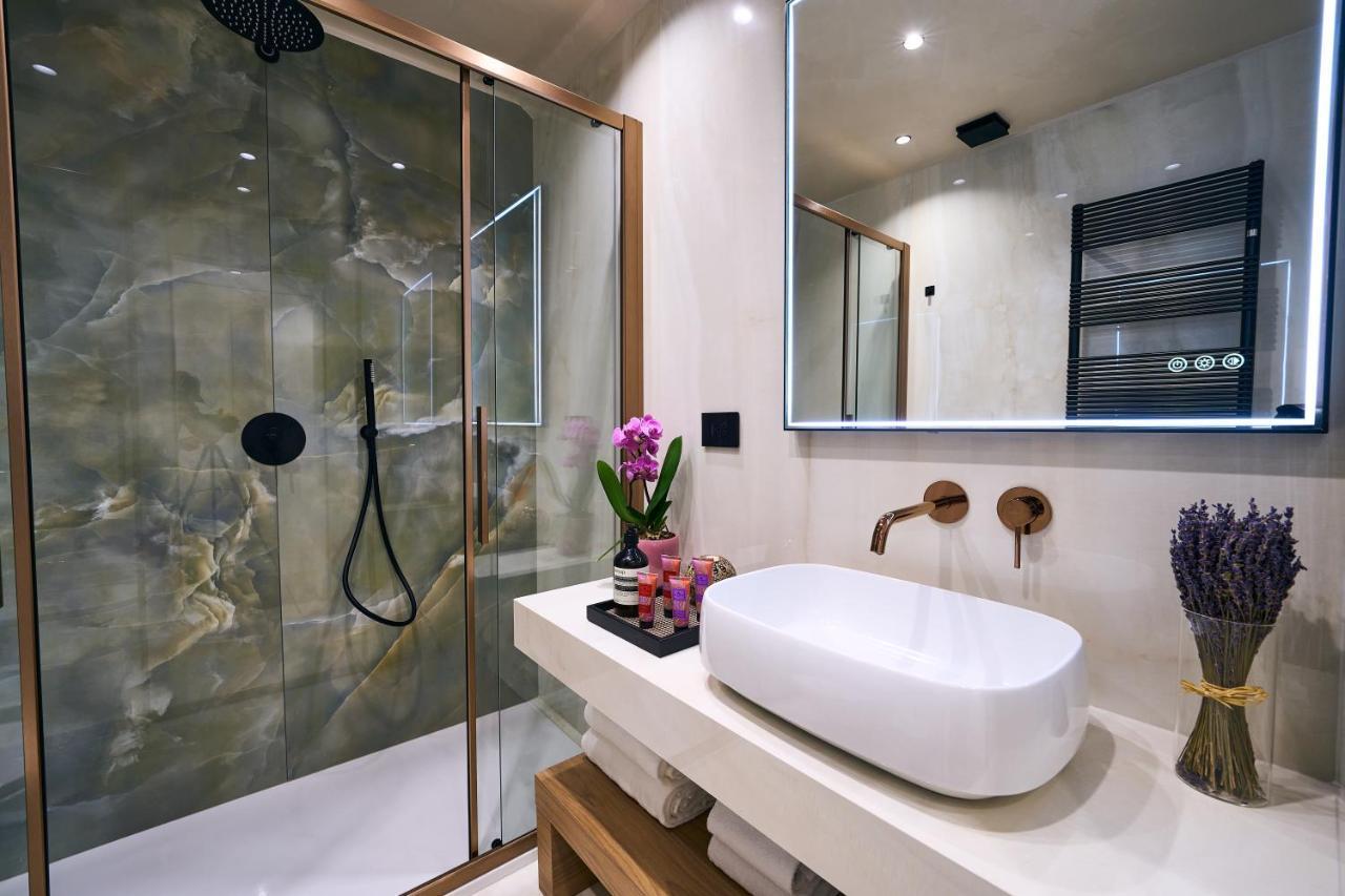 Luxury & Central Apartment Milano Ngoại thất bức ảnh