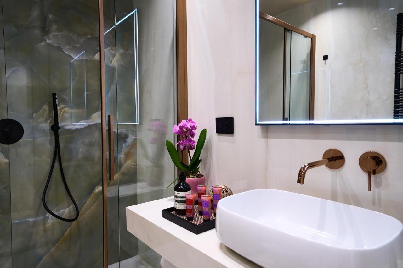 Luxury & Central Apartment Milano Ngoại thất bức ảnh
